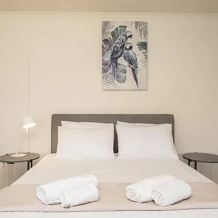 Urban Break 7 Apartman *